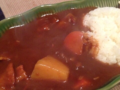 ローリエの香り漂う我が家のカレー☆